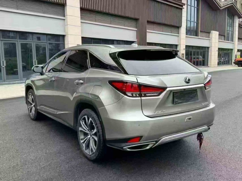 重庆22年雷克萨斯RX7