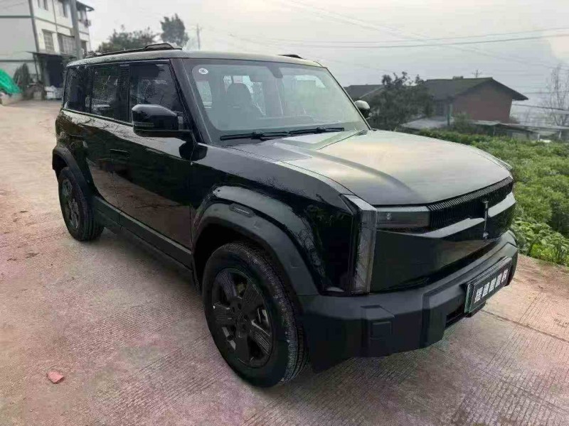 重庆25年奇瑞ICAR3