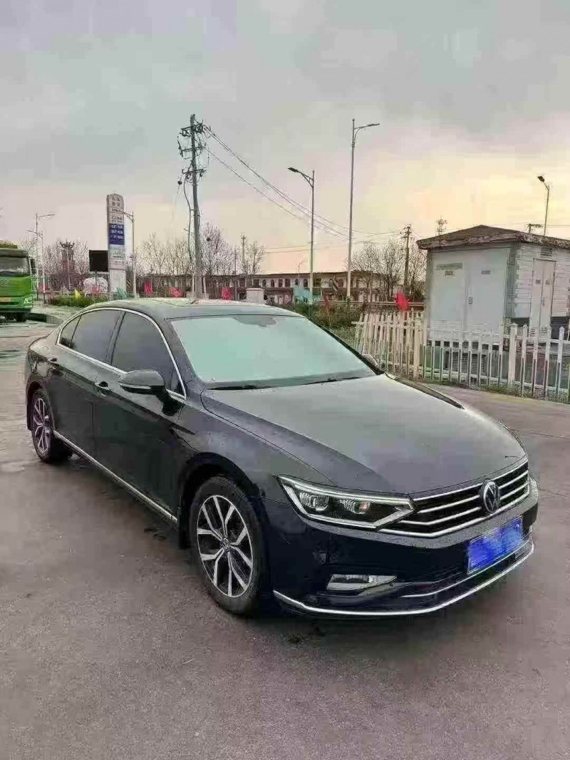 东营21年大众迈腾2