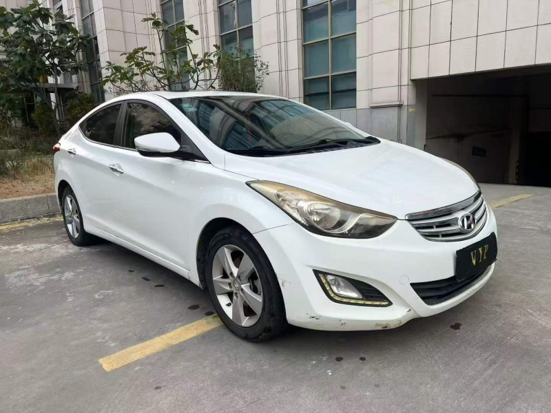 东莞14年现代朗动3