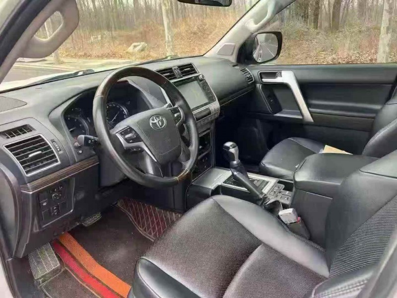 邯郸19年丰田普拉多4