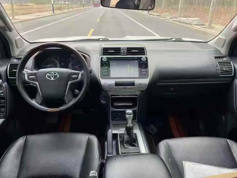 邯郸19年丰田普拉多6