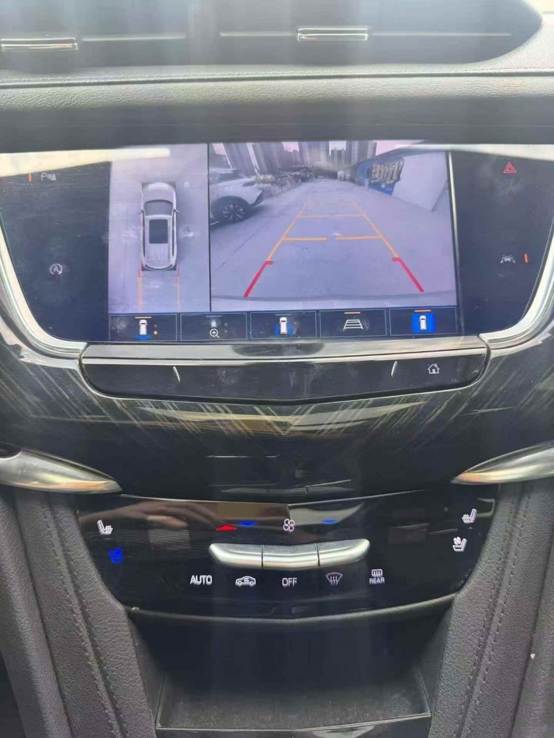 济宁21年凯迪拉克XT65