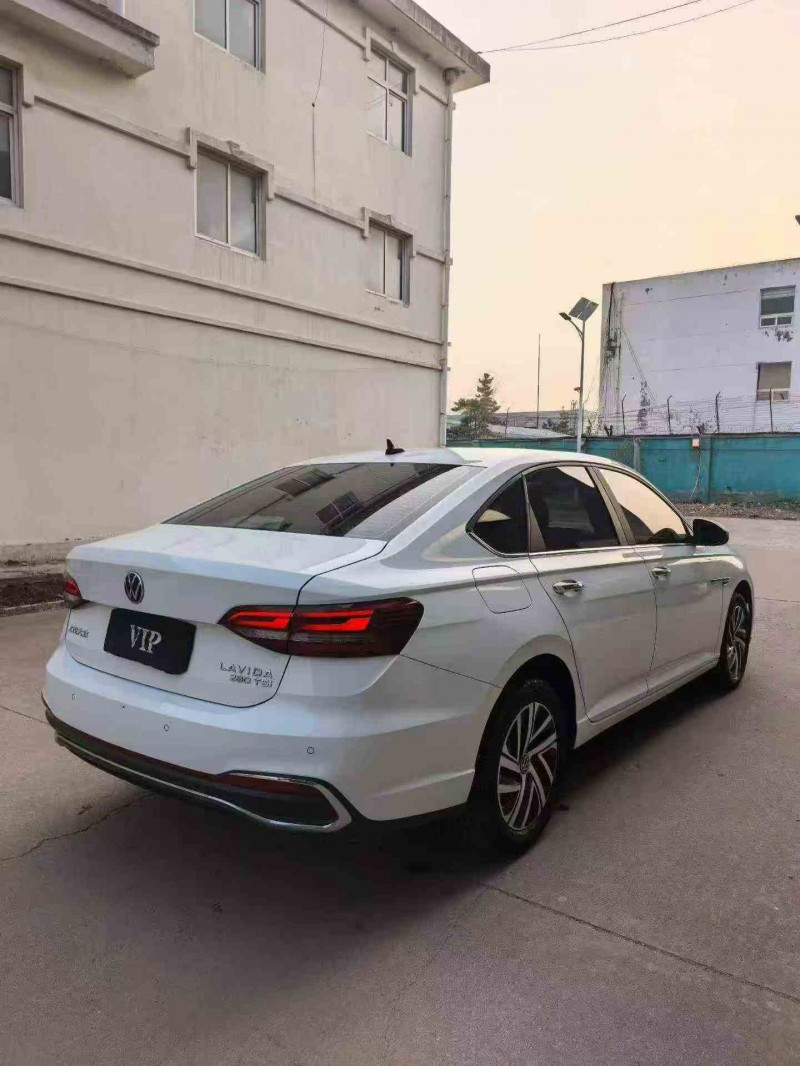 东营22年大众朗逸9