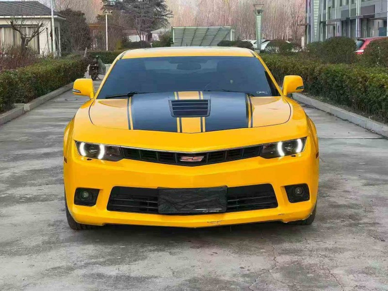 泰安16年雪佛兰科迈罗1