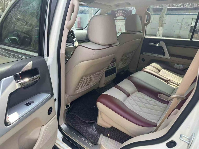 东营20年丰田兰德酷路泽6