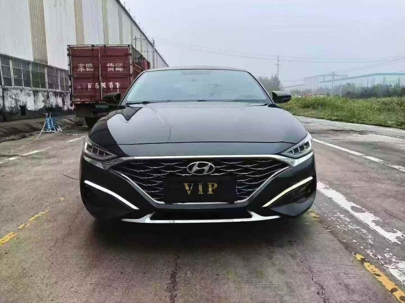 菏泽19年现代菲斯塔1