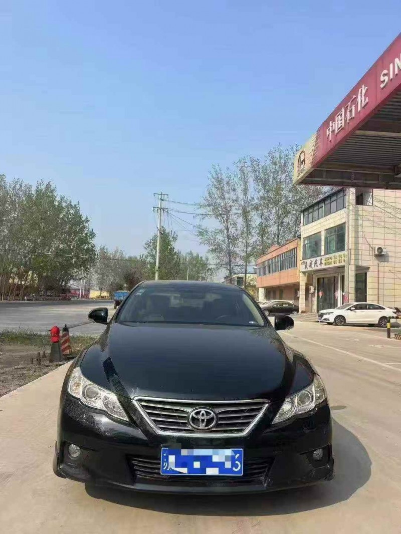 菏泽12年丰田锐志1