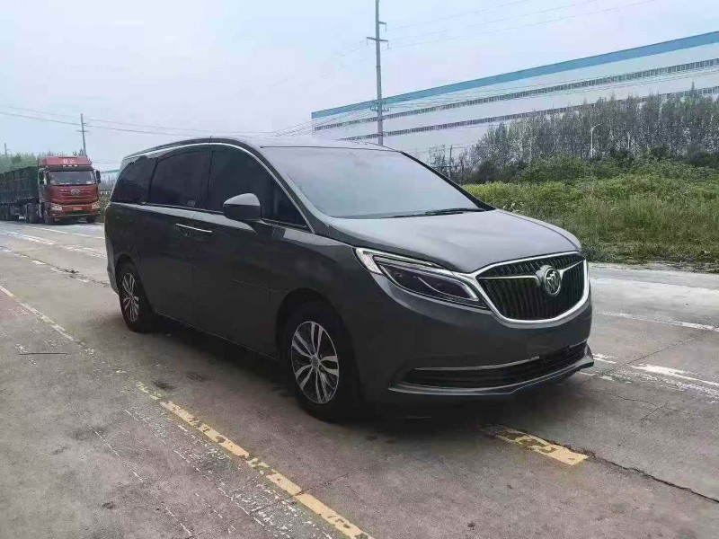 菏泽17年别克GL83