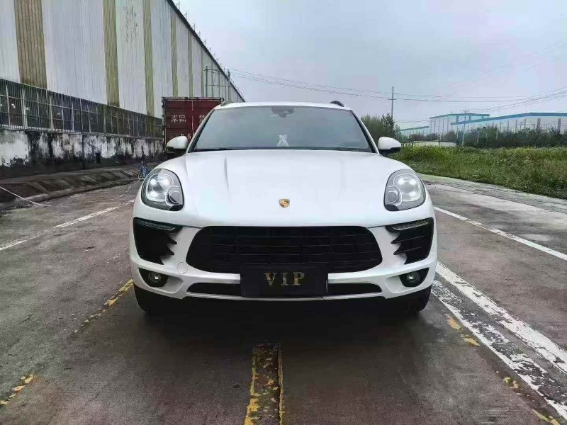 菏泽16年保时捷Macan1