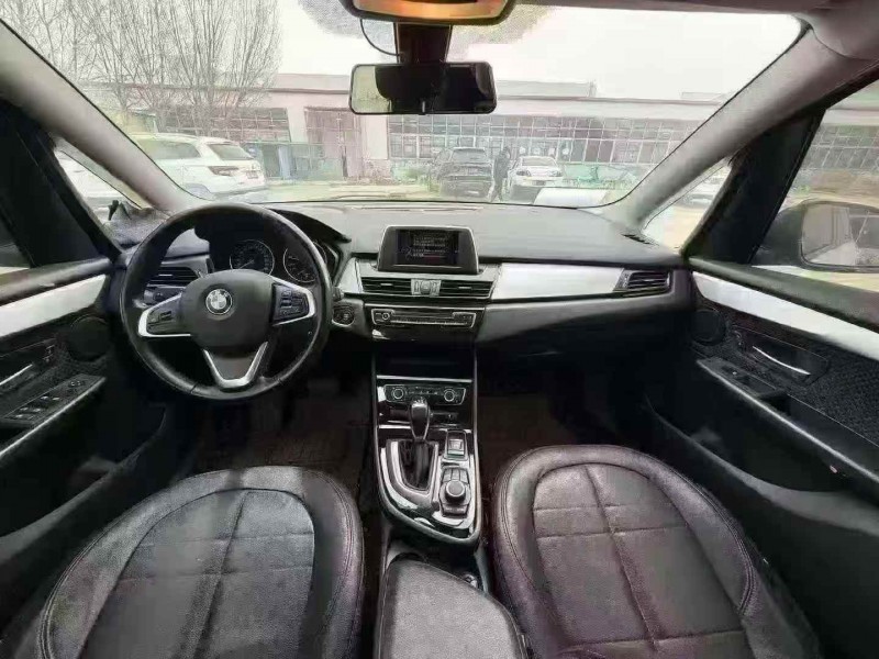 菏泽17年宝马2系5