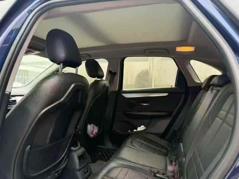 菏泽17年宝马2系6