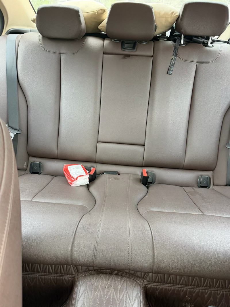 九江18年宝马3系3