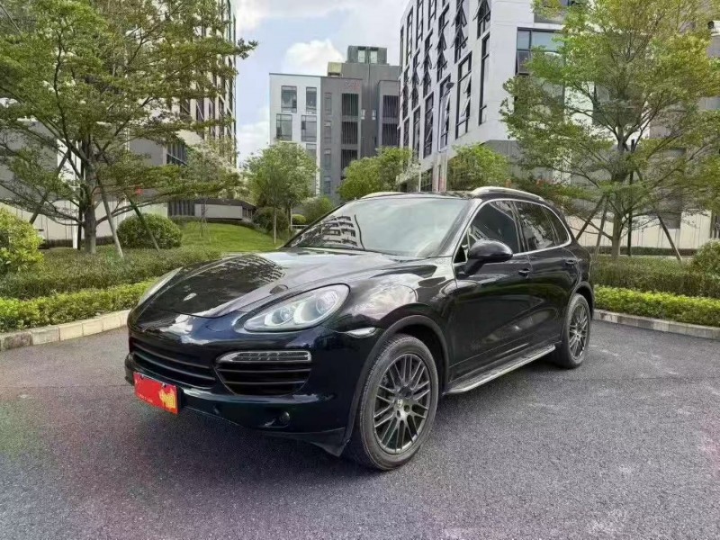 广州13年保时捷卡宴3