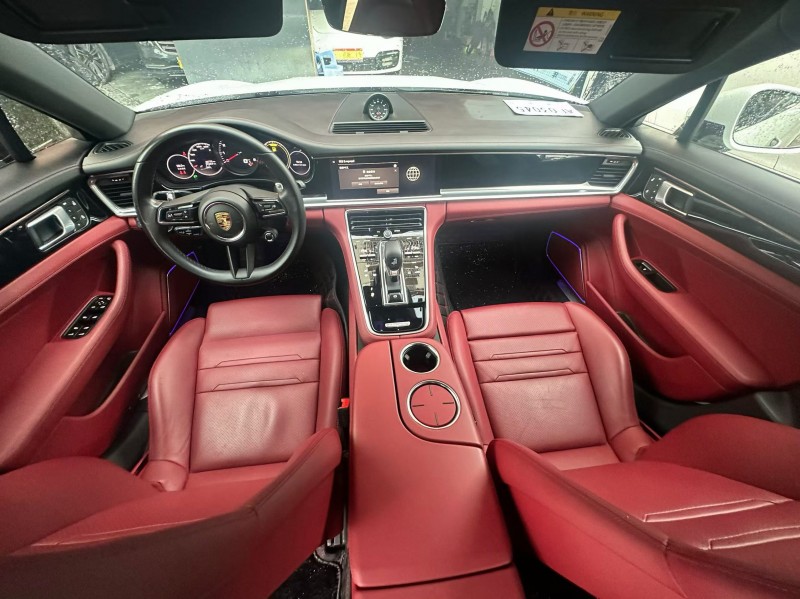 佛山23年保时捷帕拉梅拉4