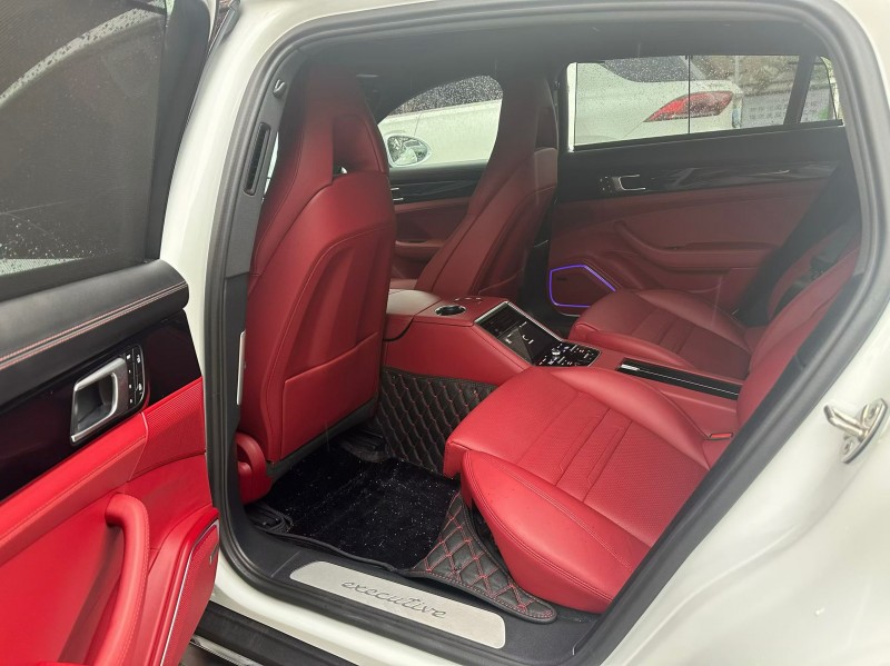 佛山23年保时捷帕拉梅拉5