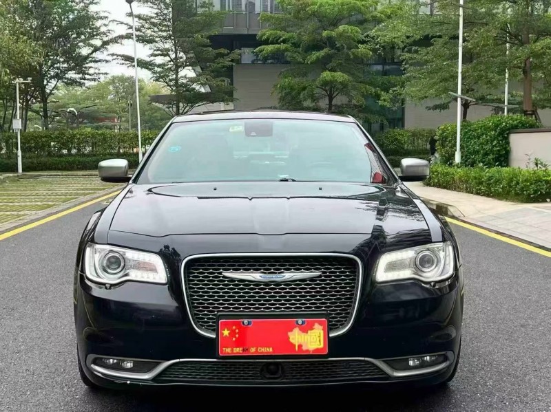 广州16年克莱斯勒300C1