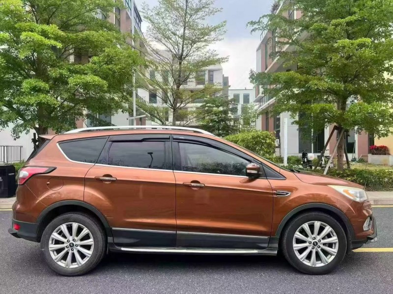 广州17年福特翼虎7