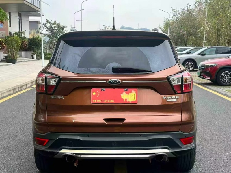 广州17年福特翼虎9