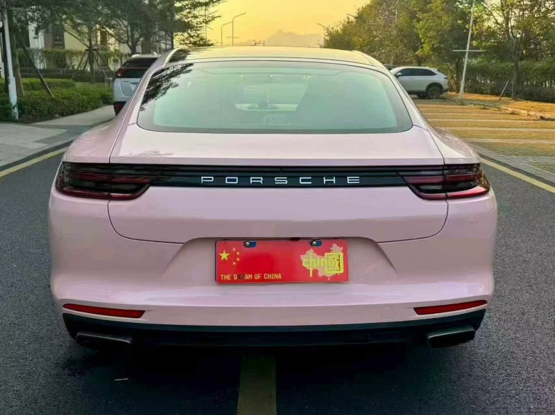 广州19年保时捷帕拉梅拉9