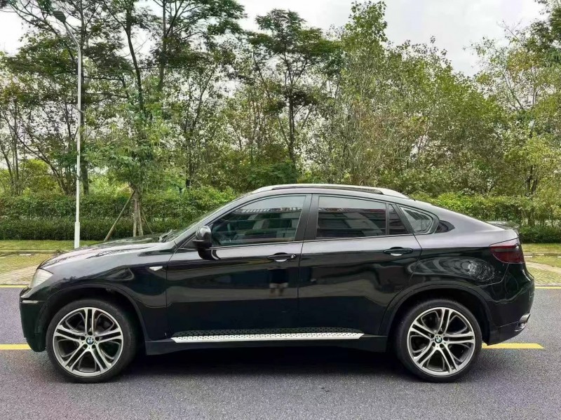 广州09年宝马X66