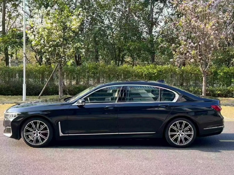 广州20年宝马7系8