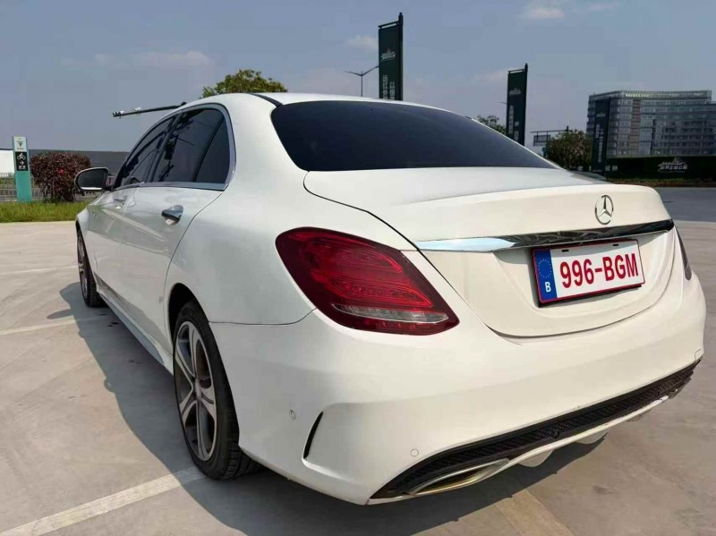 绍兴16年奔驰C7