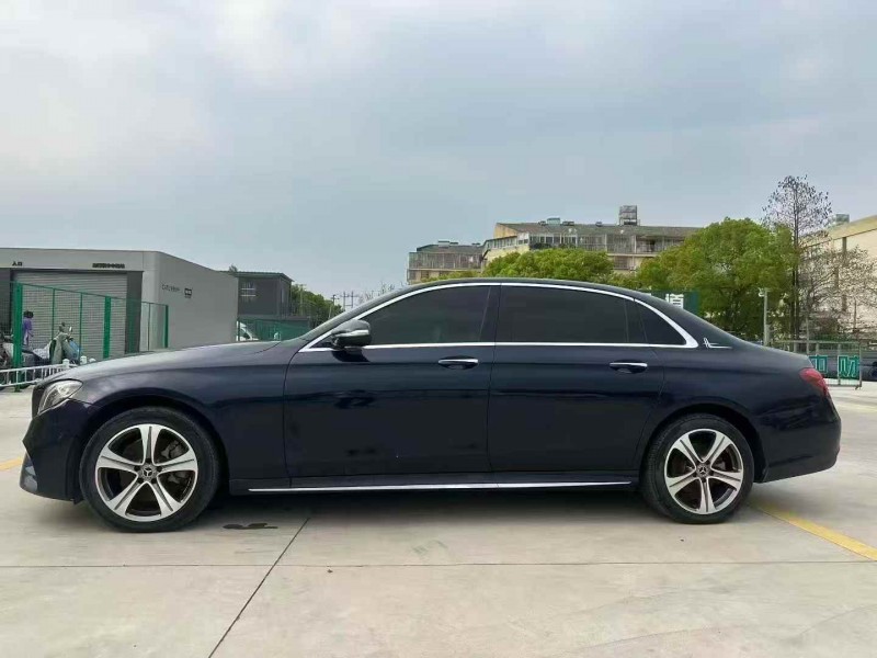 湖州18年奔驰E8
