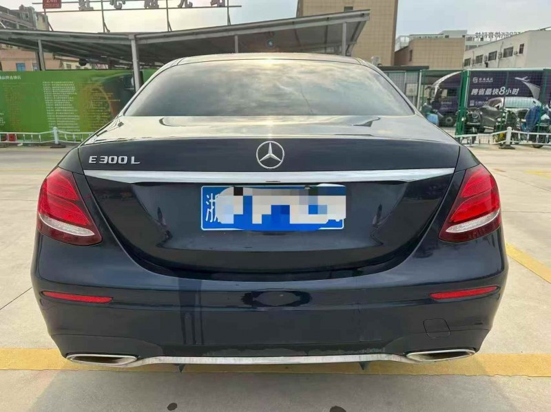 湖州18年奔驰E9