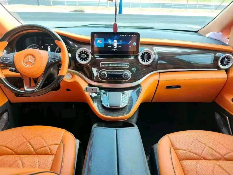 湖州20年奔驰威霆2