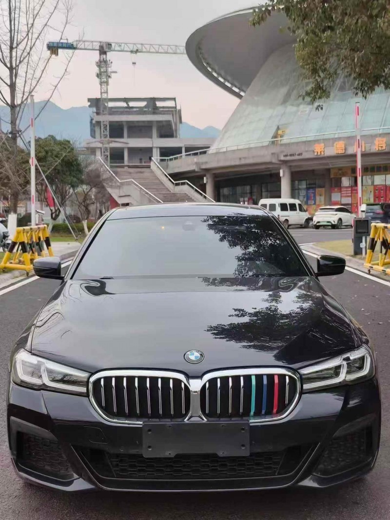 湖州21年宝马5系1