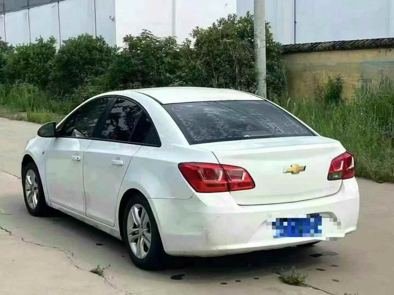 菏泽15年雪佛兰科鲁兹7