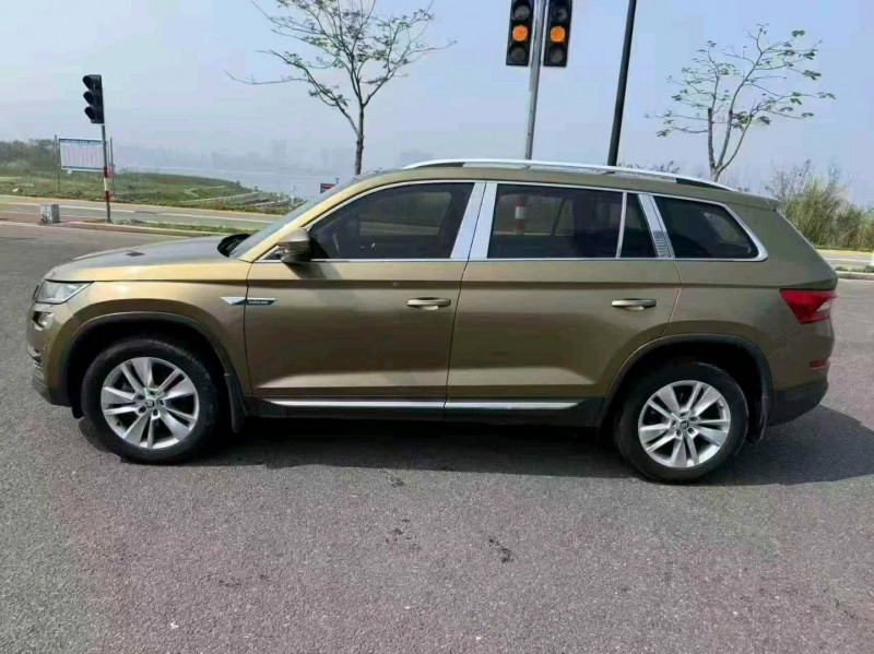 南平18年斯柯达柯迪亚克8