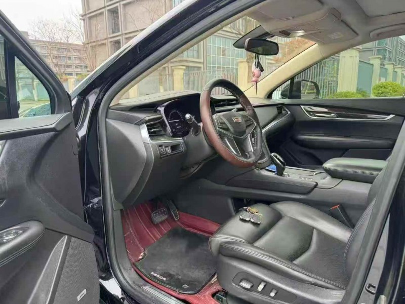 徐州17年凯迪拉克XT56