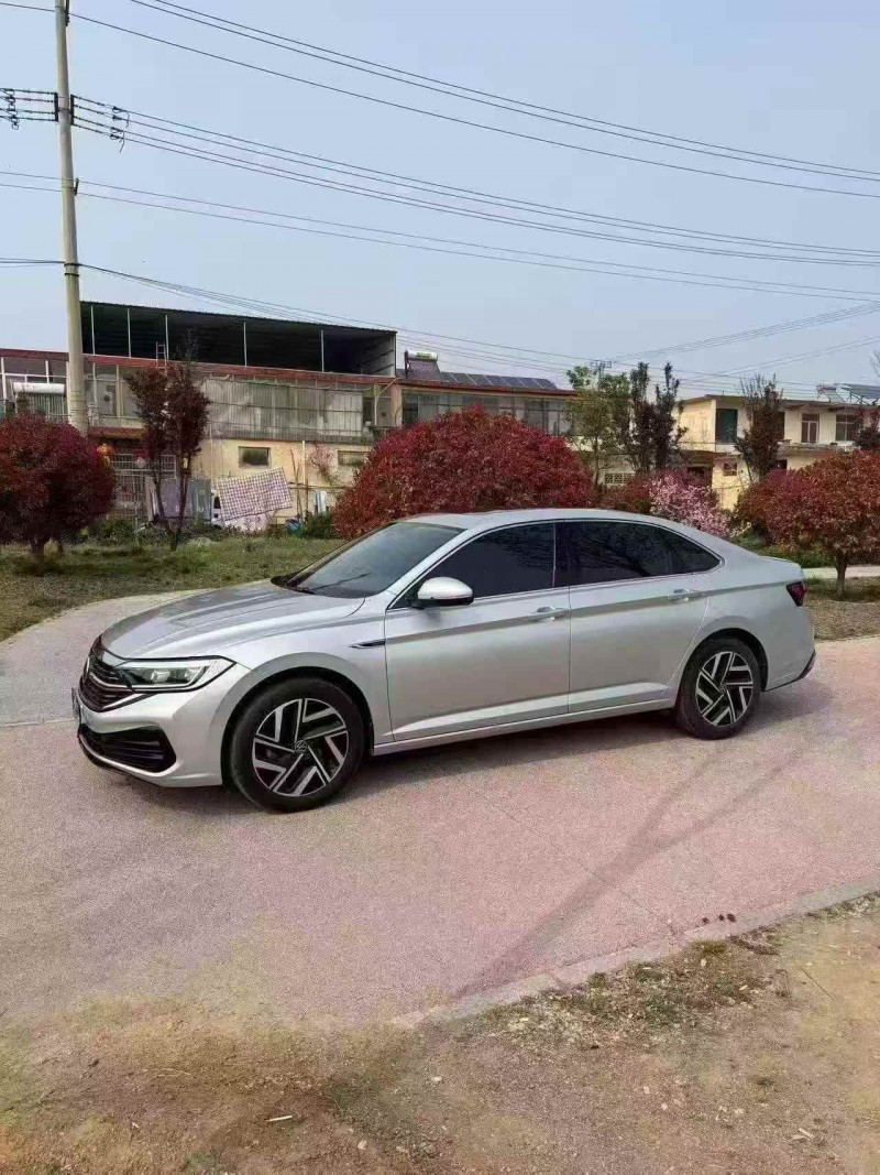 枣庄23年大众速腾2