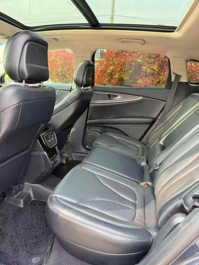 东营22年林肯航海家5