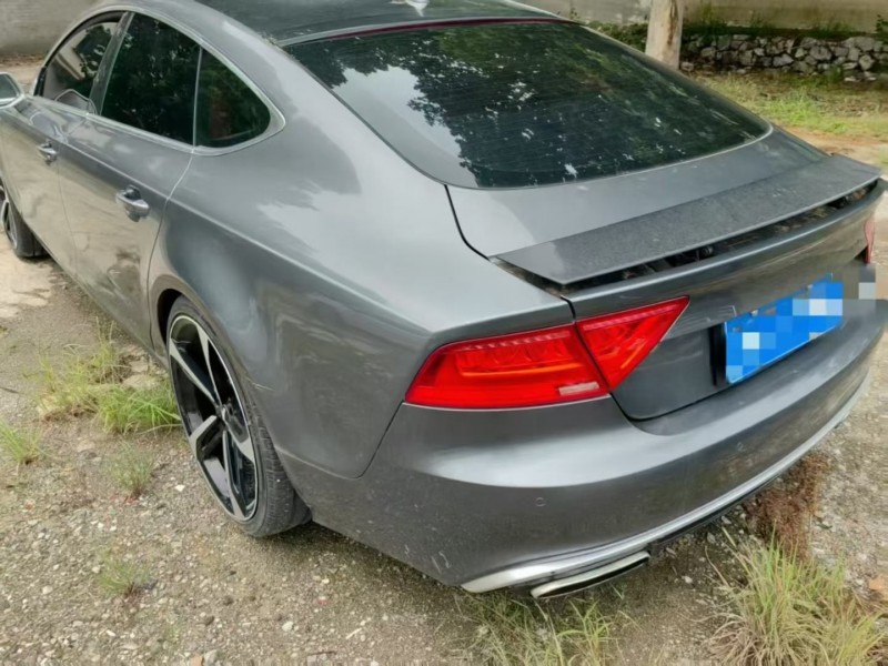 天津15年奥迪A7L8