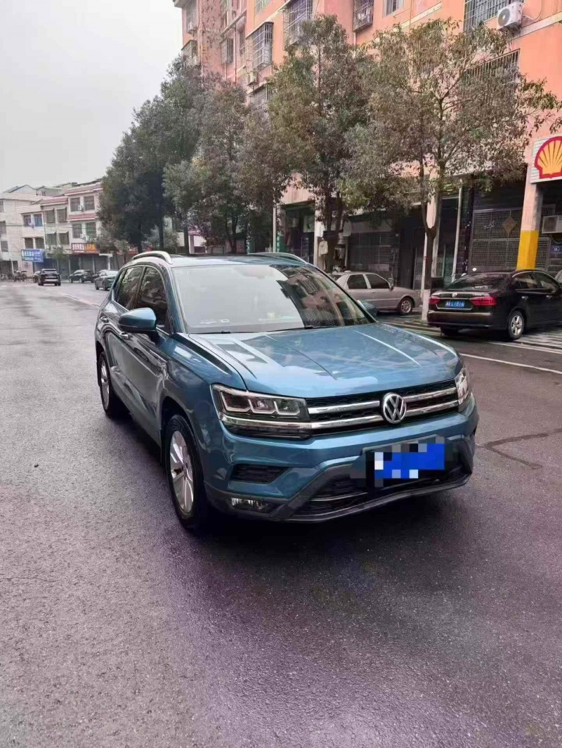 邵阳19年大众途岳3