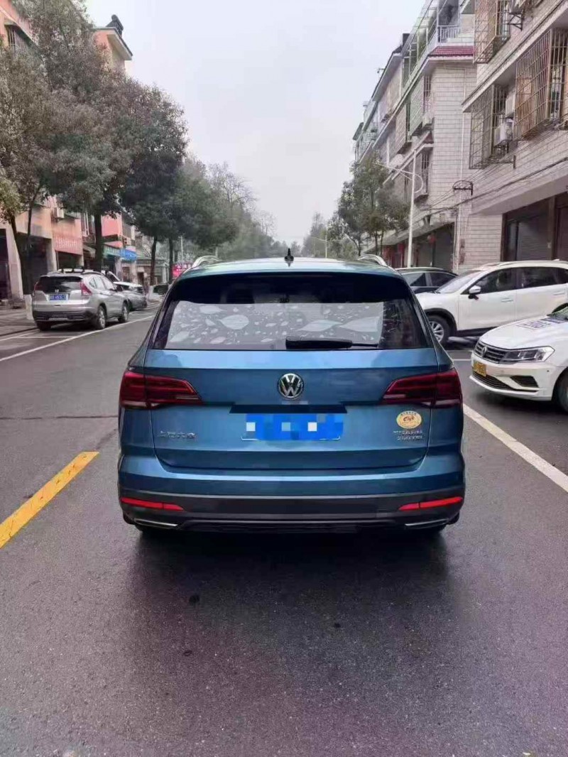 邵阳19年大众途岳8