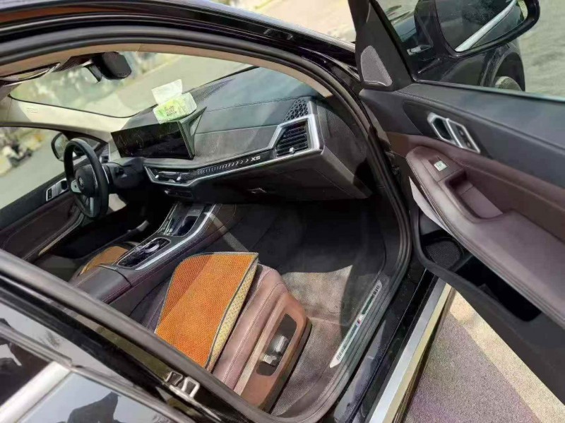 天津23年宝马X54