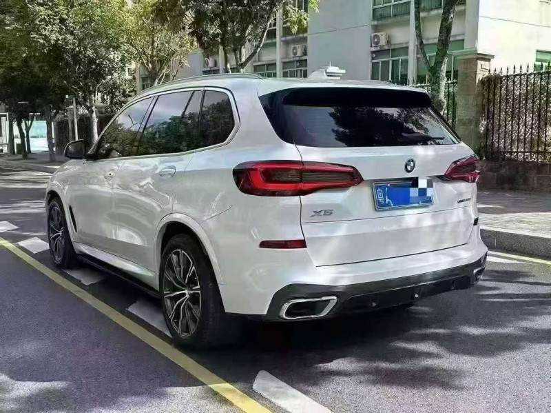 广州20年宝马X58