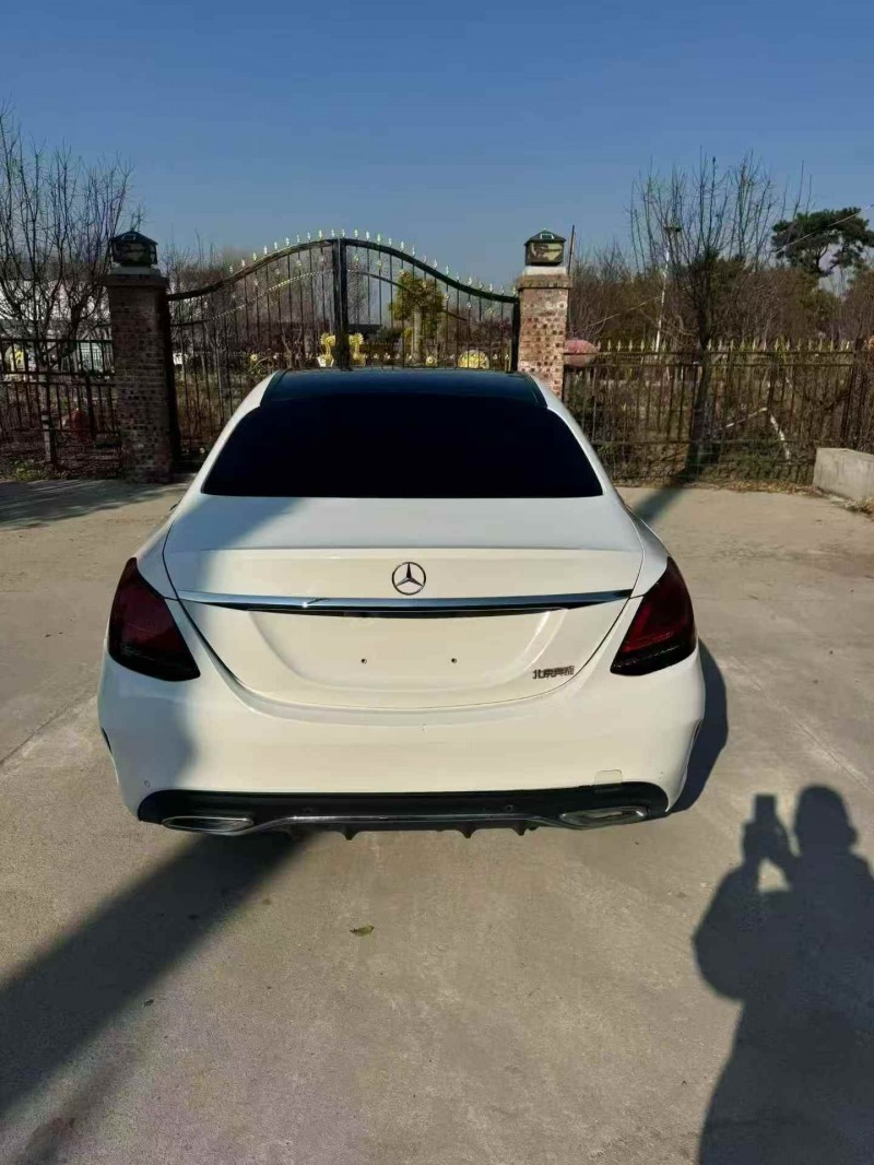 东营22年奔驰C8