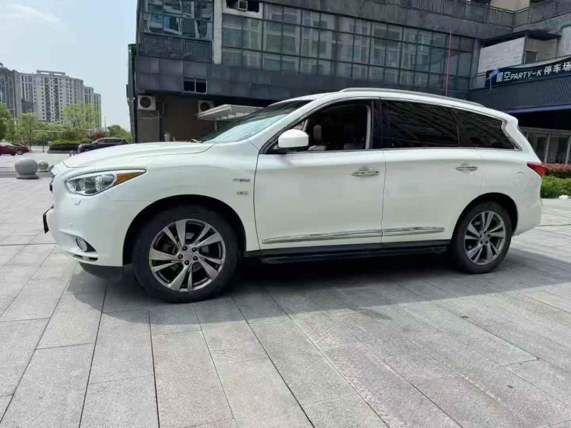 新余15年英菲尼迪QX602