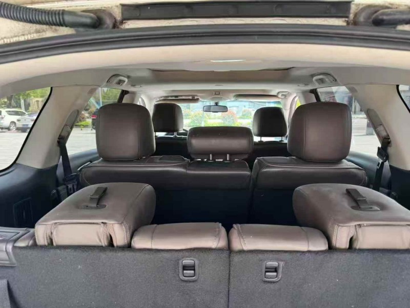 新余15年英菲尼迪QX604