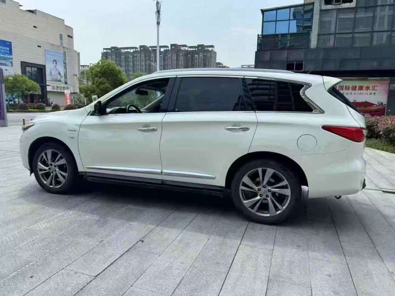 新余15年英菲尼迪QX609