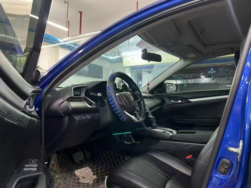 广州18年本田思域6