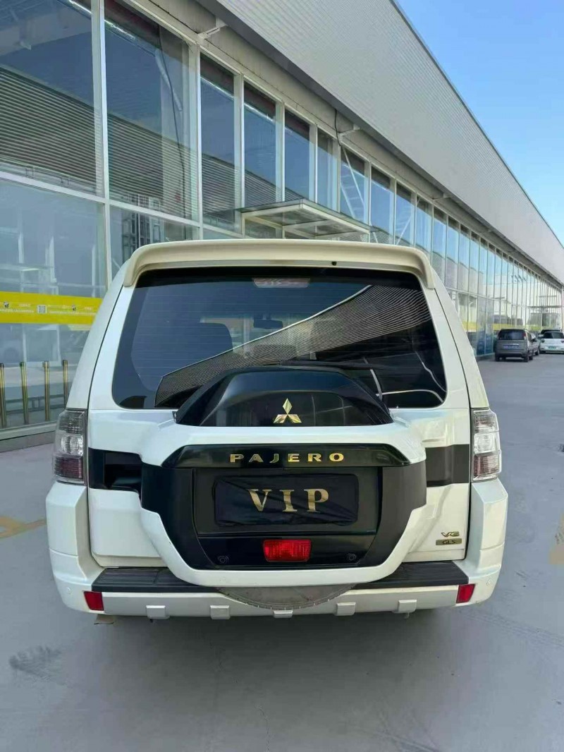 洛阳20年三菱帕杰罗8