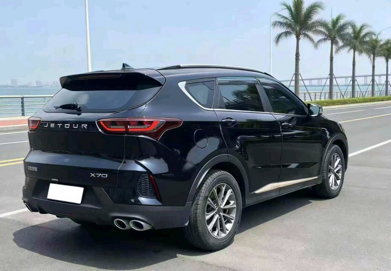 岳阳25年奇瑞捷途8