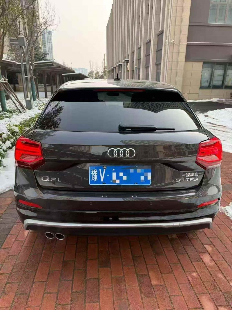 郑州21年奥迪Q28