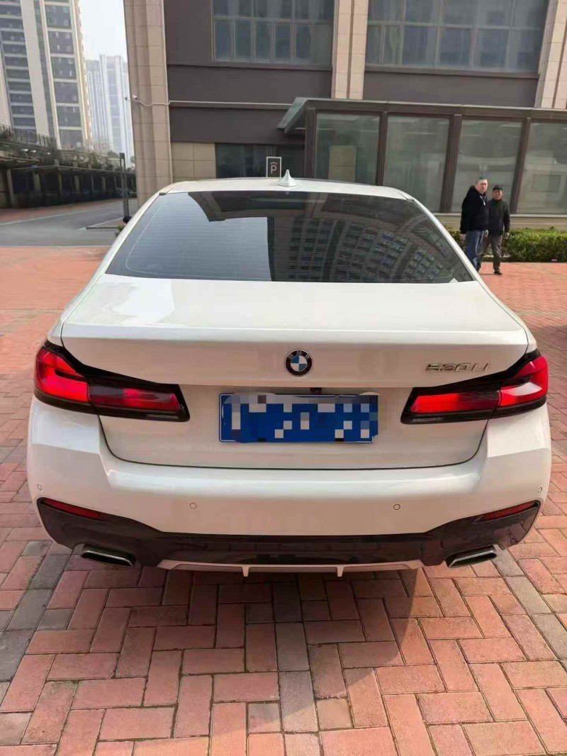 郑州22年宝马5系8